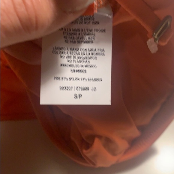 Becca bikini sm p top med bottoms - Picture 5 of 7